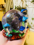 Crystal mushroom globe