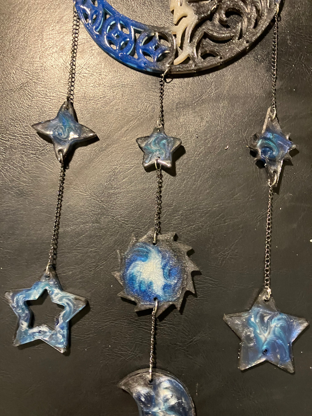 Wolf moon wall hanging